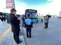 ÜSKÜDAR'DA TOPLU TAŞIMA ARAÇLARI DENETLENİYOR