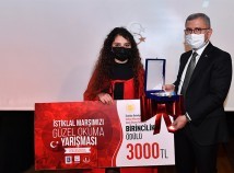 ÜSKÜDAR'DAKİ ORTAOKUL ÖĞRENCİLERİ İSTİKLÂL MARŞIMIZI GÜZEL OKUMAK İÇİN YARIŞTI ÜSKÜDAR'DAKİ ORTAOKUL ÖĞRENCİLERİ İSTİKLÂL MARŞIMIZI GÜZEL OKUMAK İÇİN YARIŞTI