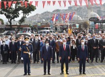 30 AĞUSTOS ZAFER BAYRAMI 99. YIL DÖNÜMÜNDE ÜSKÜDAR'DA KUTLANDI 30 AĞUSTOS ZAFER BAYRAMI 99. YIL DÖNÜMÜNDE ÜSKÜDAR'DA KUTLANDI