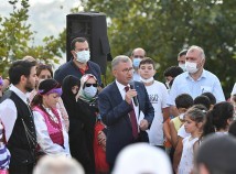 ŞENOL GÜNEŞ PARK'INDA BEŞ ÇAYI BULUŞMASI ŞENOL GÜNEŞ PARK'INDA BEŞ ÇAYI BULUŞMASI