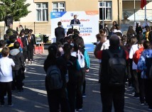 NEZAHAT AHMET KELEŞOĞLU ORTAOKULU'NDA BAYRAK TÖRENİ NEZAHAT AHMET KELEŞOĞLU ORTAOKULU'NDA BAYRAK TÖRENİ