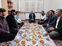 BAŞKANIMIZ HİLMİ TÜRKMEN'DEN ÜNİVERSİTE ÖĞRENCİLERİNE SICACIK BİR MÜJDE BAŞKANIMIZ HİLMİ TÜRKMEN'DEN ÜNİVERSİTE ÖĞRENCİLERİNE SICACIK BİR MÜJDE