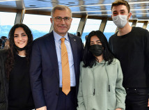 ZEYNEP KAMİL MESLEKİ VE TEKNİK ANADOLU LİSESİ VALİDE SULTAN GEMİSİNDE ZEYNEP KAMİL MESLEKİ VE TEKNİK ANADOLU LİSESİ VALİDE SULTAN GEMİSİNDE