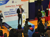 BÜLENT AKARCALI ANADOLU LİSESİ'NDE BAYRAK TÖRENİ BÜLENT AKARCALI ANADOLU LİSESİ'NDE BAYRAK TÖRENİ