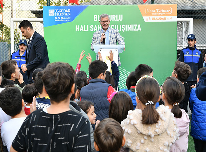 ÜSKÜDARIMIZDA AÇTIĞIMIZ HALI SAHALARIN SAYISINI 15' E ÇIKARDIK