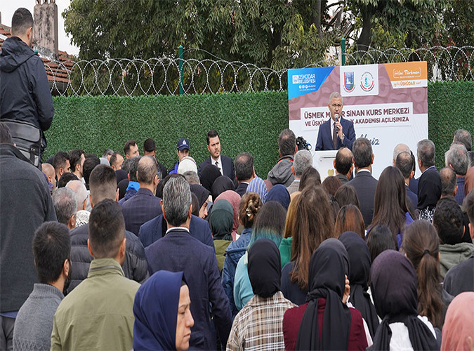 ÜSKÜDAR SANAT VE MESLEK EĞİTİMİNDE İSTANBUL'DA ÖNCÜ ROL OYNUYOR