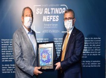 FOTOĞRAF SANATÇISI ATEŞ EVİRGEN'İN “SU ALTINDA NEFES SERGİSİ” NEFESLERİ KESTİ